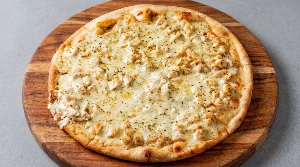 A white pie with ricotta and garlic